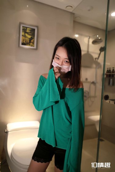 巜中字在丈夫面前被黑人耍了